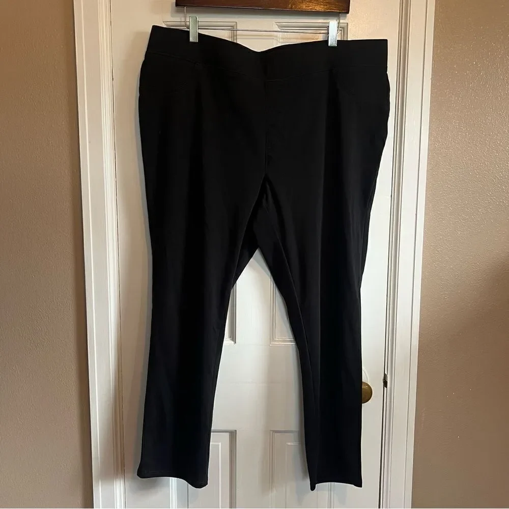 Faded Glory Black Capri Pants with High-Rise Waistband